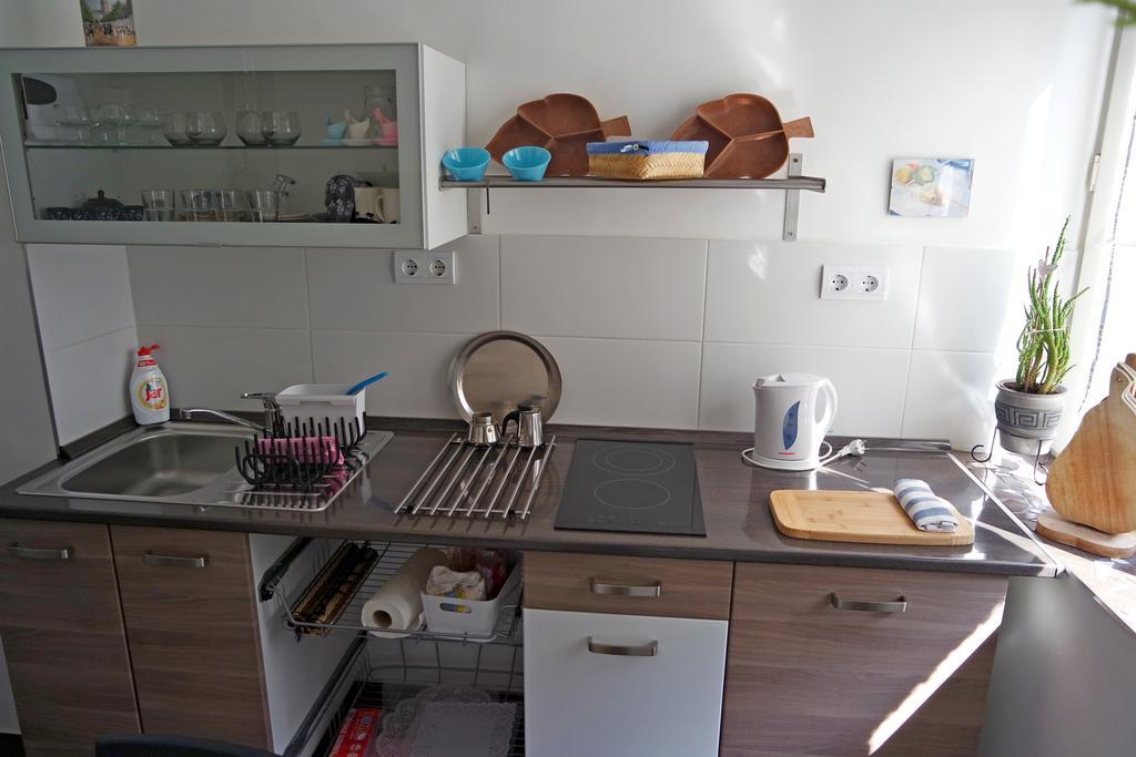 Belvarosi Studio Apartman Γκιόρ Εξωτερικό φωτογραφία